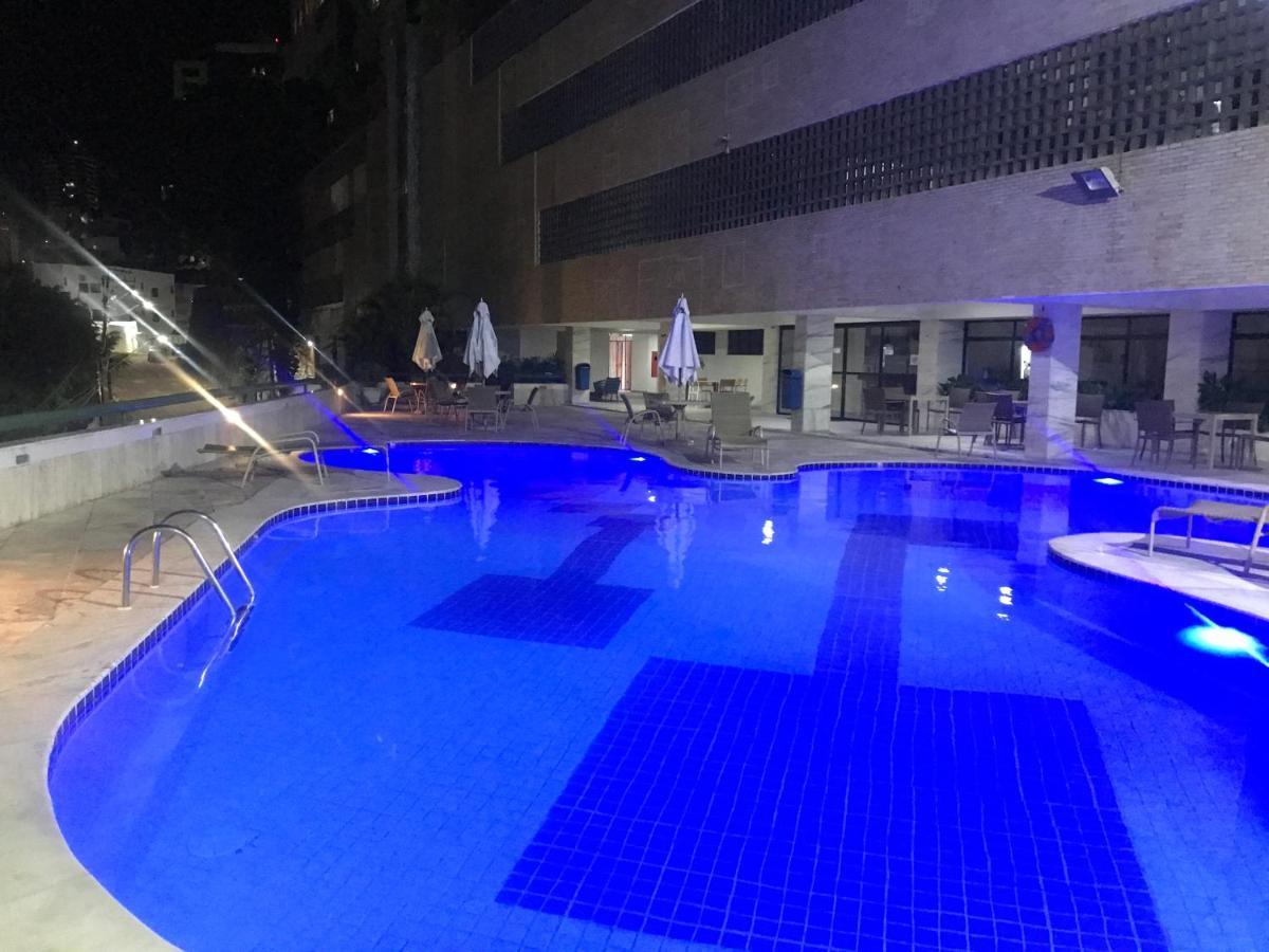 Flat Atlatic City Apart Hotel Barra Ondina Em Salvador Luaran gambar